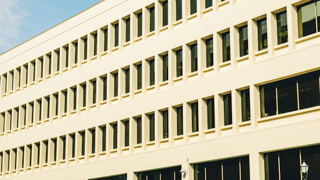 Ticaret Odası binası